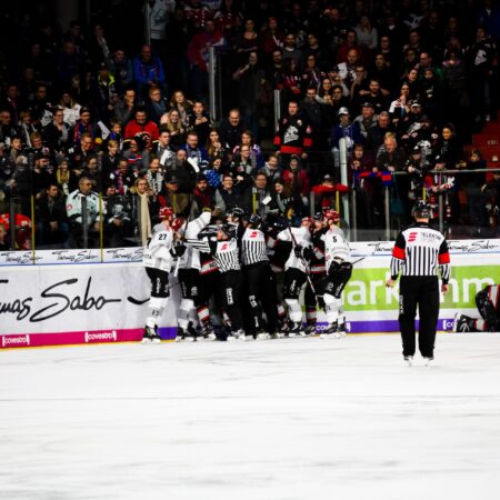 The Evolution of Ice Hockey Equipment: From Traditional to Modern Gear